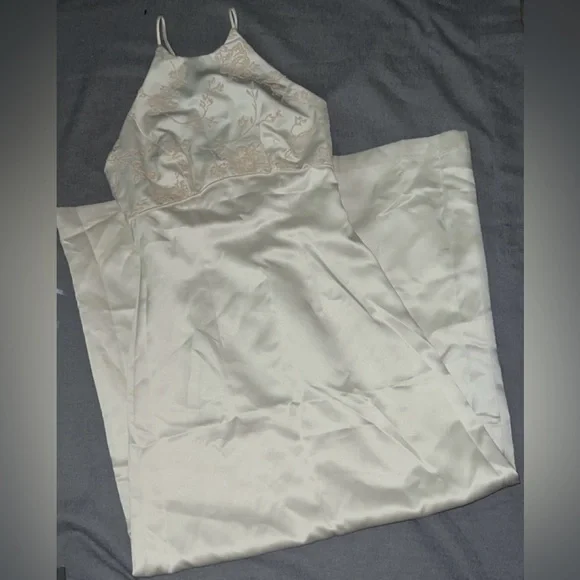 Ivory/cream dress with spaghetti straps and a zipper in the back. Gently used. - Picture 7 of 11